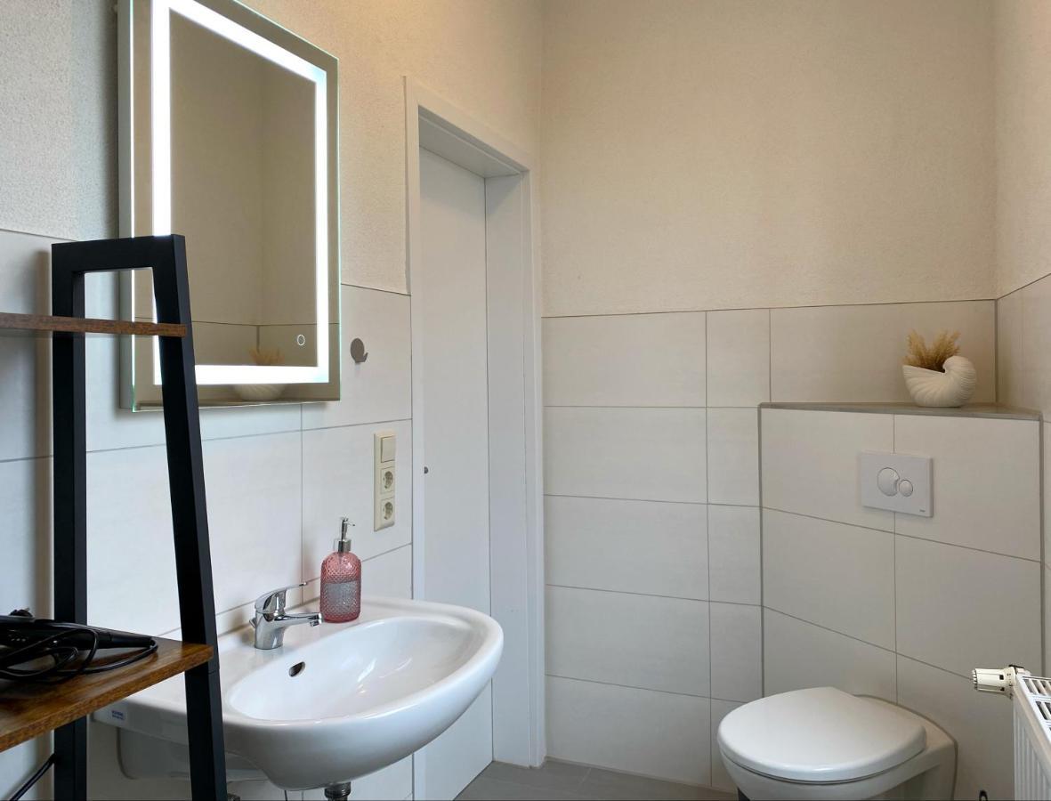 Elbnahe Ferienwohnung Mit 2 Schlafzimmern Coswig  Exterior foto